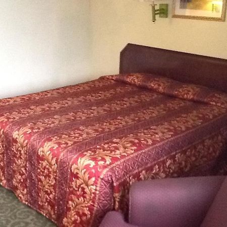 Regency Inn And Suites Baldwin Park Dış mekan fotoğraf