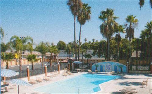 Regency Inn And Suites Baldwin Park Dış mekan fotoğraf